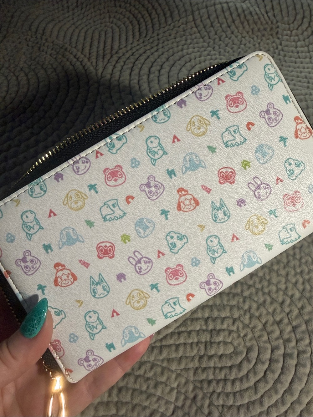 Animal Crossing aop colorful zip wallet